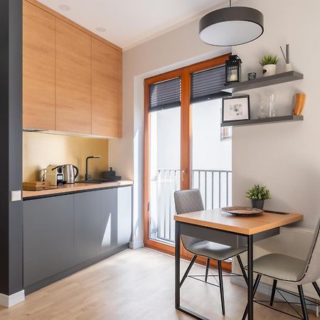 Cosy Studio Apartment In Ridzenes Residence Riga Exterior photo