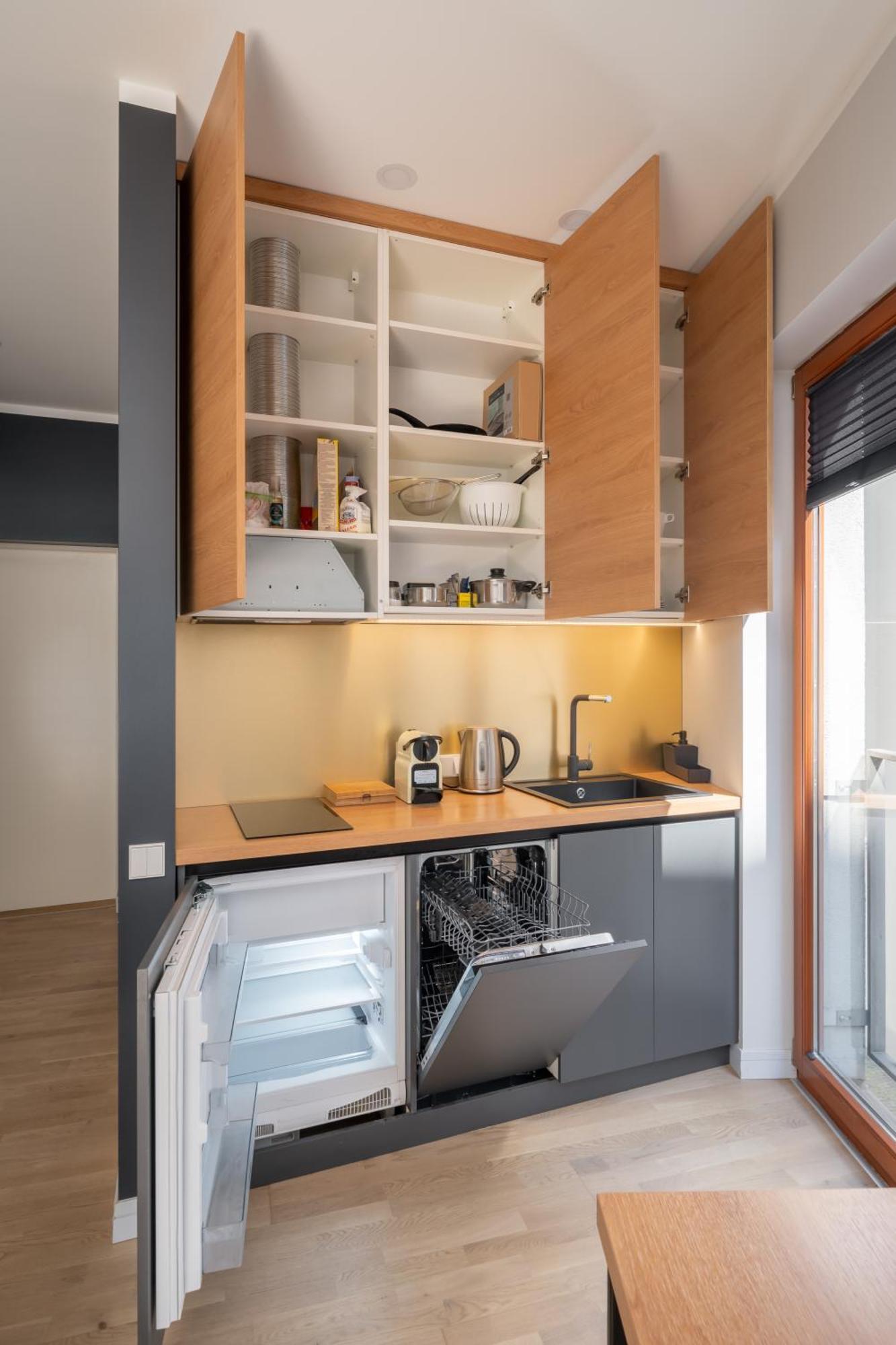 Cosy Studio Apartment In Ridzenes Residence Riga Exterior photo