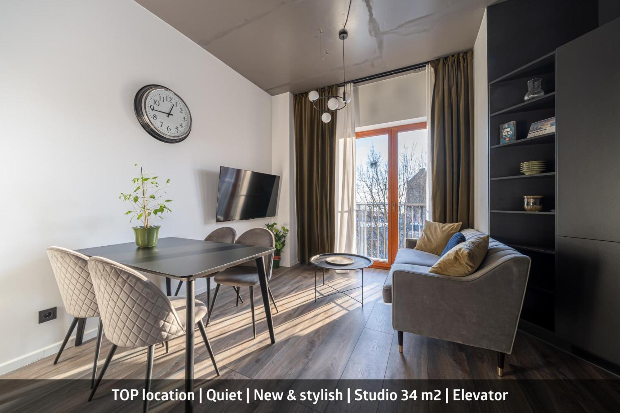 Cosy Studio Apartment In Ridzenes Residence Riga Exterior photo